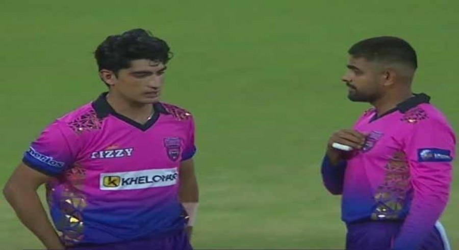 لنکا پریمیئر لیگ: بابراعظم کی شرٹ سے جُوا کمپنی کا لوگو ہٹا دیا گیا