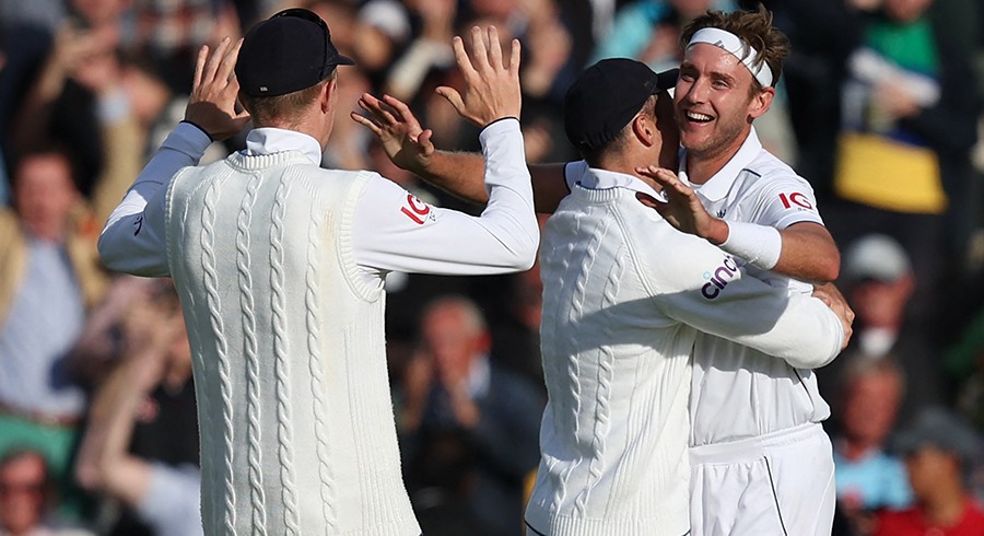 England spark Australia collapse to end Ashes all square