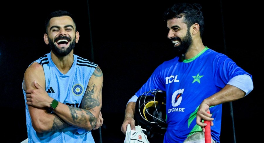 Fans have fun with ‘Virat concerned for Shadab’ memes during rain delay