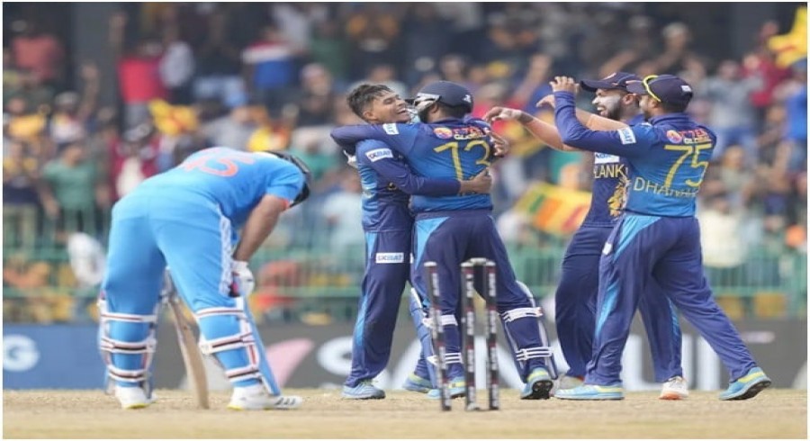 ایشیاءکپ: لنکن اسپنرز نے بھارت کی آدھی ٹیم کو پویلین بھیج دیا  