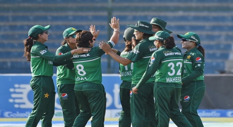 Pakistan women's team beat South Africa in third ODI