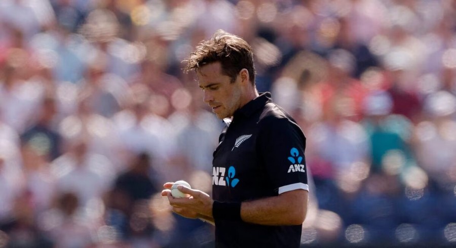 New Zealand's Southee suffers thumb fracture, World Cup campaign in doubt
