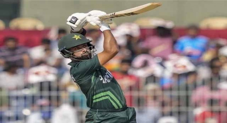 پاکستان نے رواں سال پاور پلے میں پہلا چھکا لگا دیا  