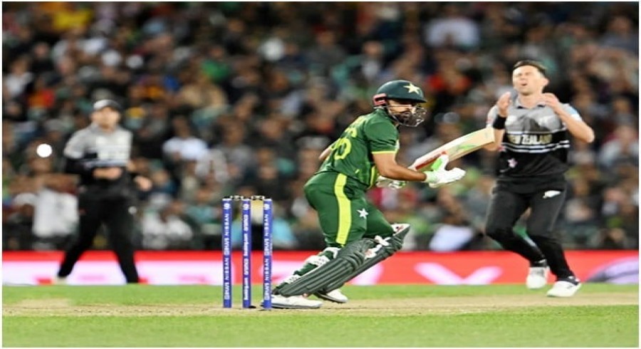 پاکستان بمقابلہ نیوزی لینڈ: ورلڈکپ میں کس ٹیم کا پلڑا بھاری ہے؟ 