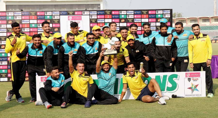 Peshawar beat Karachi Whites to clinch Pakistan Cup title