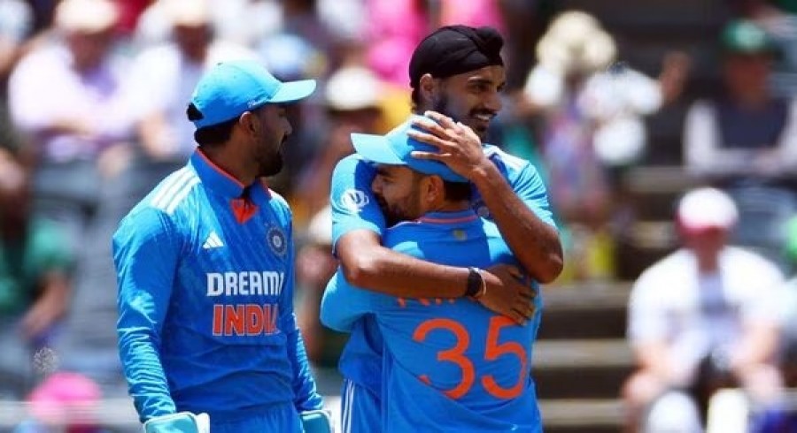 India thrash South Africa by eight wickets in first ODI