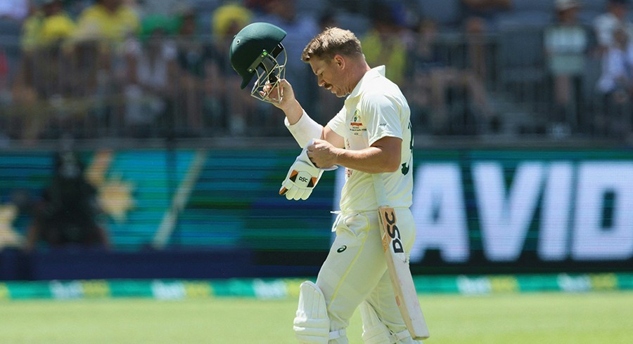 Warner to get Sydney farewell as Australia announce squad for third Test