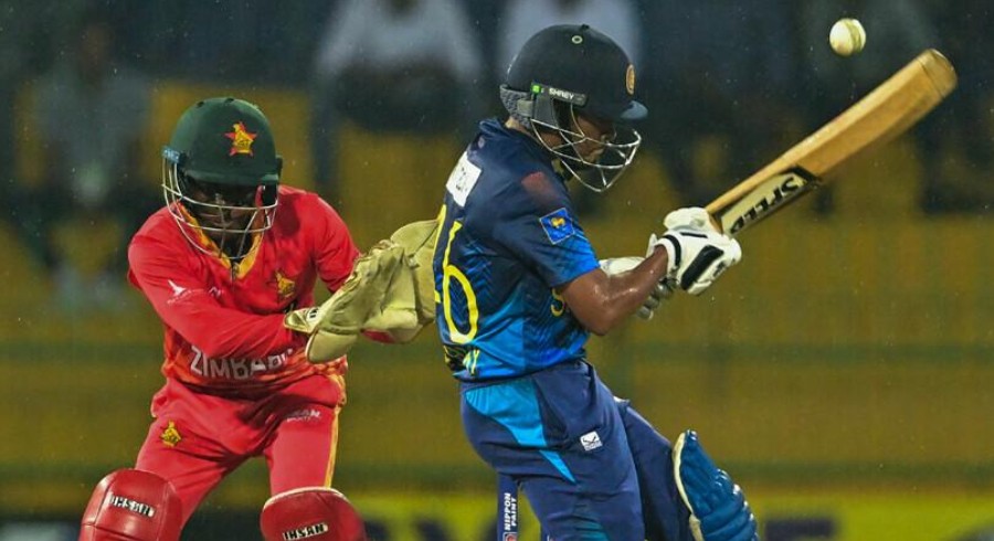Sri Lanka down Zimbabwe by two wickets in rain-hit thriller