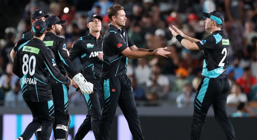 New Zealand down Pakistan by 46 runs in first T20I