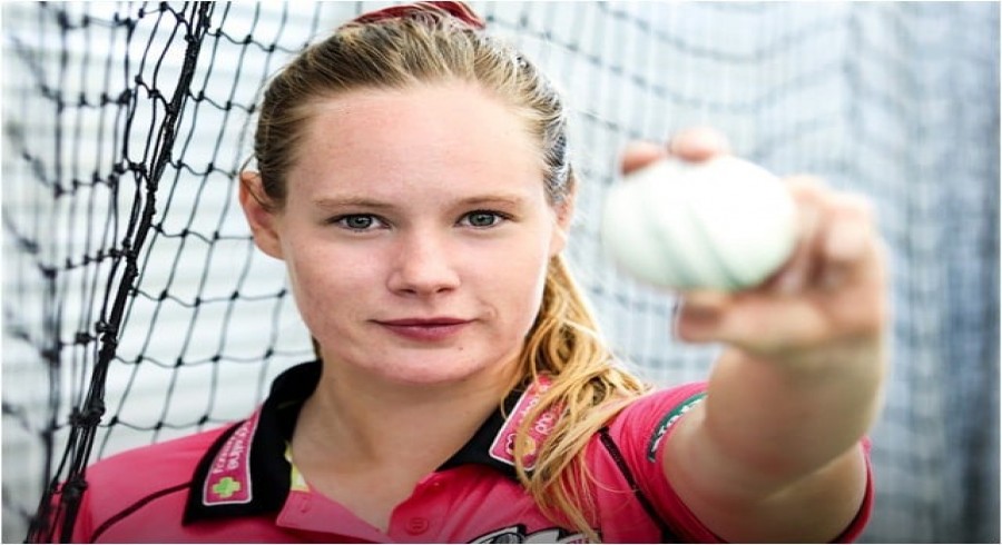 آسٹریلوی ویمن کرکٹر کینسر کے علاج کے باعث کرکٹ سے دورہوگئیں