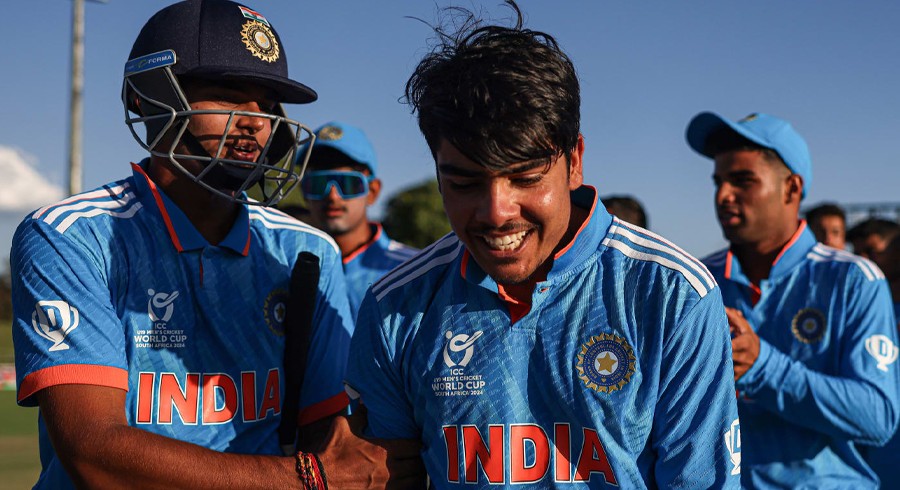 India overcome scare to reach Under-19 World Cup final