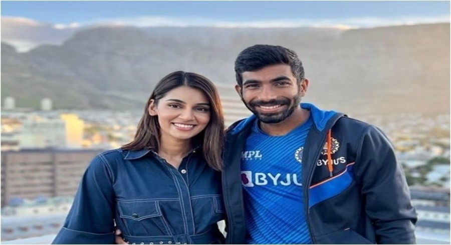 بھارتی فینز نے اپنے ہی فاسٹ بولر کی اہلیہ کیساتھ ’’باڈی شیمنگ‘‘ شروع کردی
