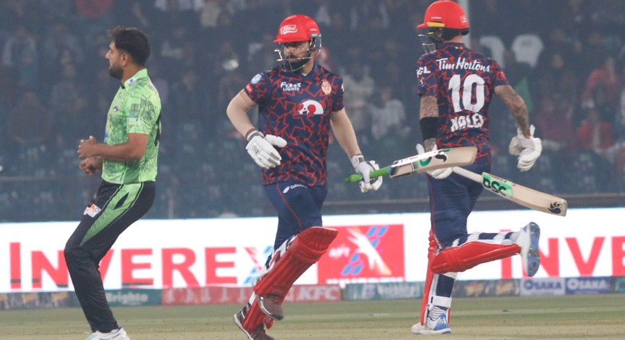 Shadab’s all-round display powers United to win over Qalandars in PSL 9 opener