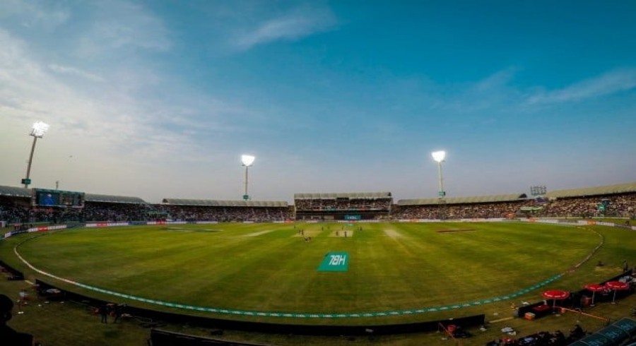 پی سی بی نے بڑے اسٹیڈیمز کو اپ گریڈ کرنے کا فیصلہ کرلیا  