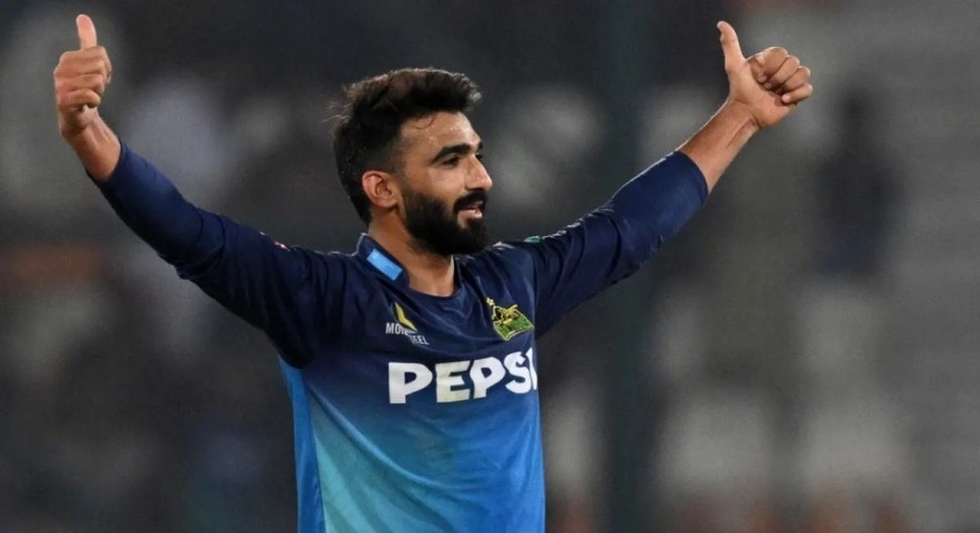 پی ایس ایل 9 میں اسامہ میر نے تاریخ رقم کردی  