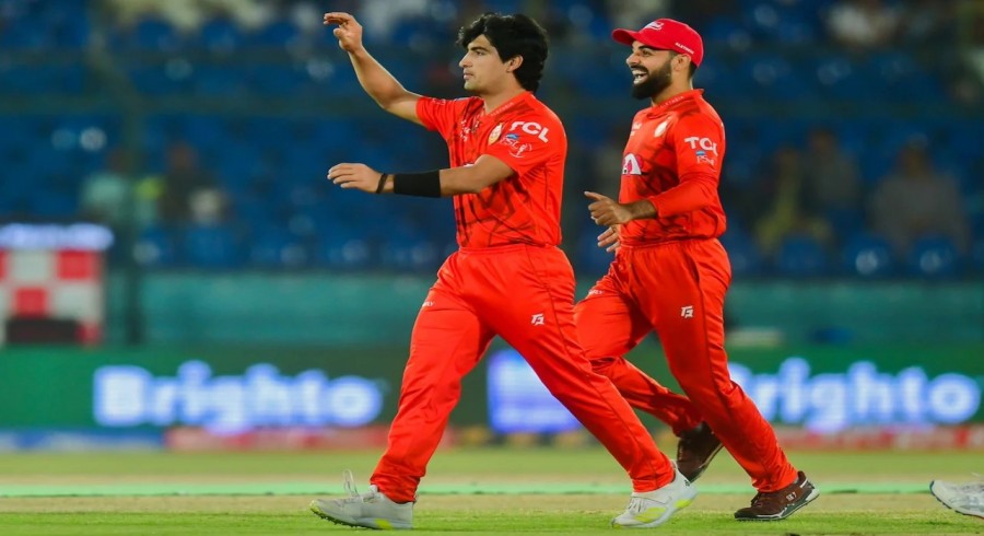 PSL 9 Eliminator 1: Islamabad United v Quetta Gladiators live score
