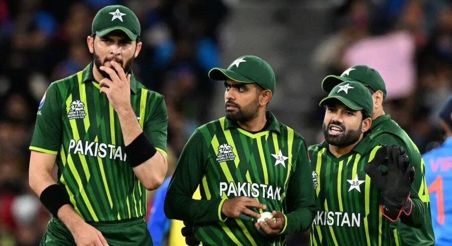 Shadab opens up about Pakistan’s T20I captaincy debate