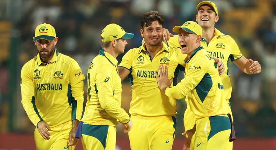 Two key Australian players lose central contracts