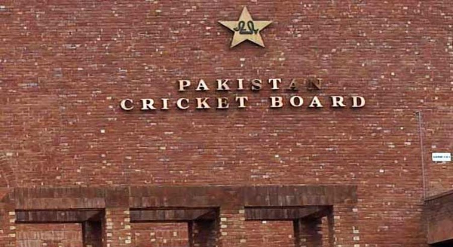 Domestic cricket coaches hold dual jobs despite PCB's full-time work directive