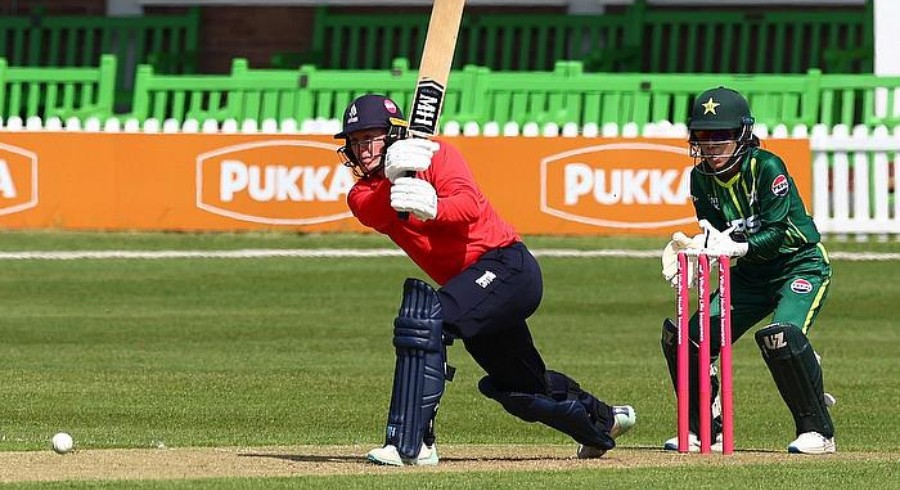 England women's team beat Pakistan in third T20I to complete series sweep