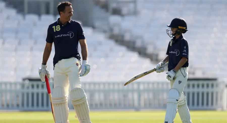 Michael Vaughan's son inks professional cricket deal with Somerset