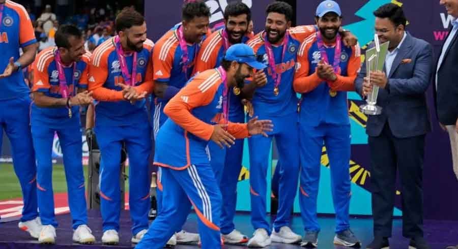 WWE Hall of Famer reacts to Rohit Sharma's T20 World Cup trophy celebration style