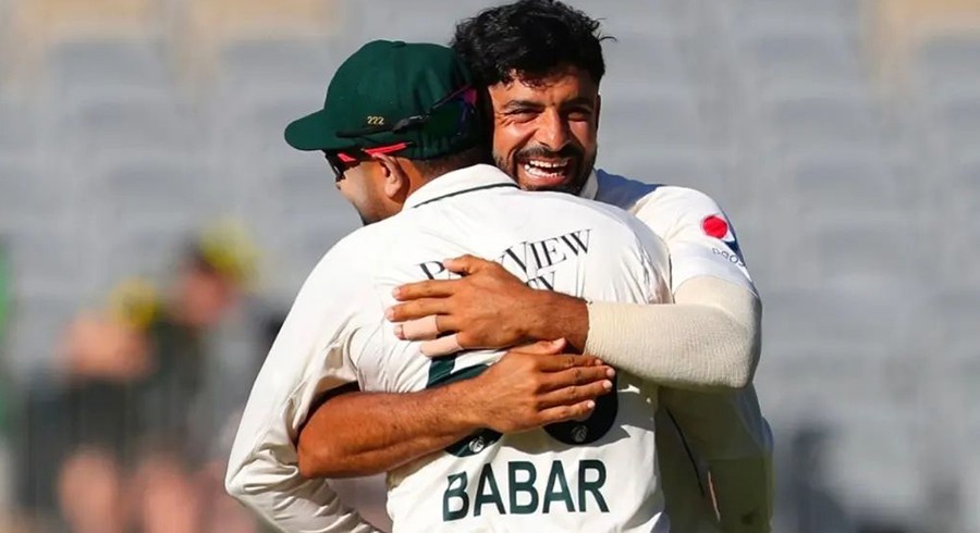 Aamer Jamal compares captaincy styles of Babar Azam and Shan Masood