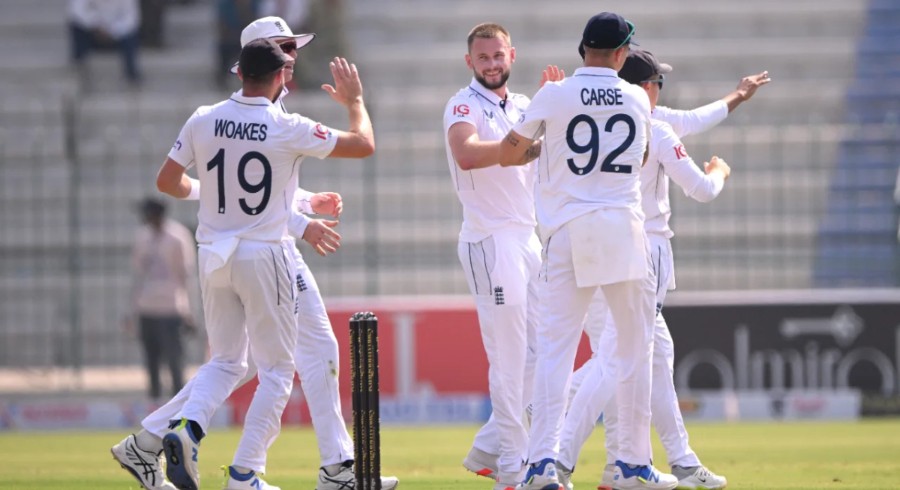 Atherton predicts 'inexperienced and raw' team England for Pakistan Test series