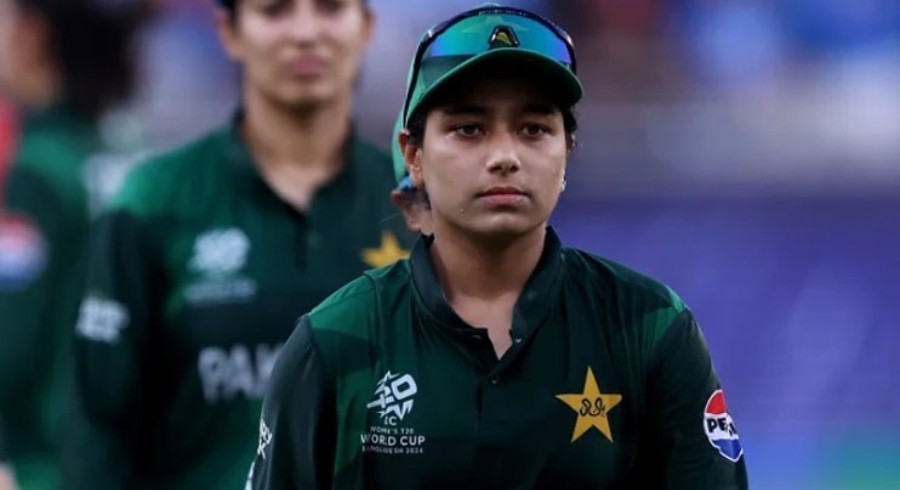 Pakistan captain Fatima Sana to leave T20 World Cup midway after father’s demise