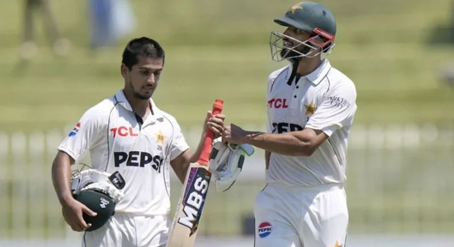 Pakistan finalizes batting order for first Test against South Africa