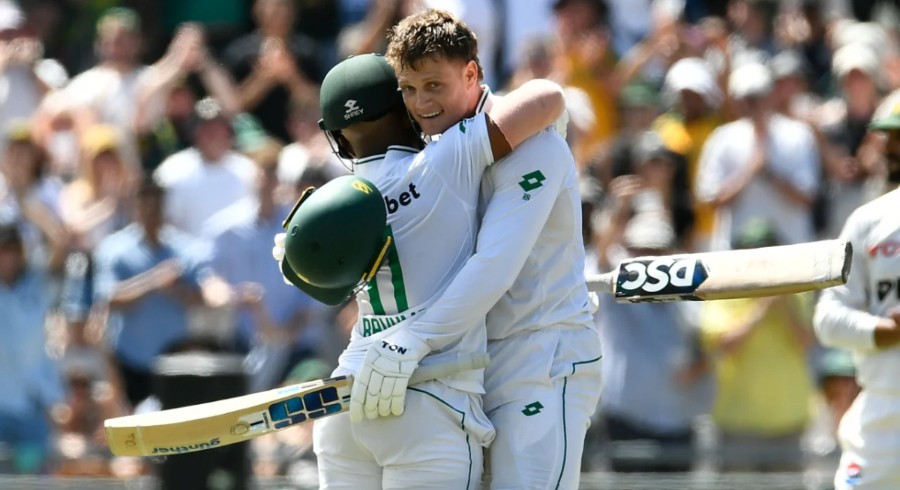 South Africa dominates with two centuries on first day against Pakistan