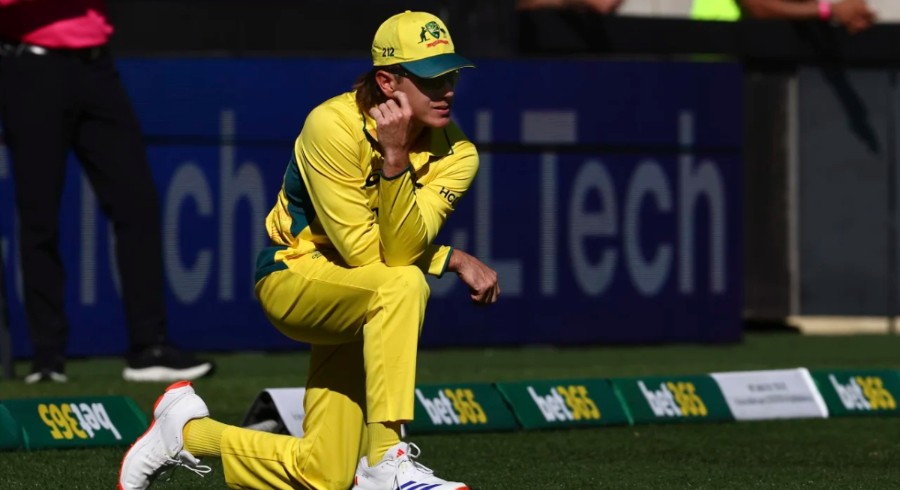 Adam Zampa reprimanded for using obscene language in Cairns ODI