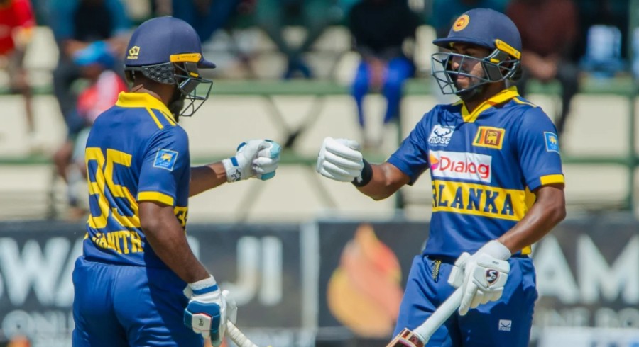 Sri Lanka down Zimbabwe in first ODI