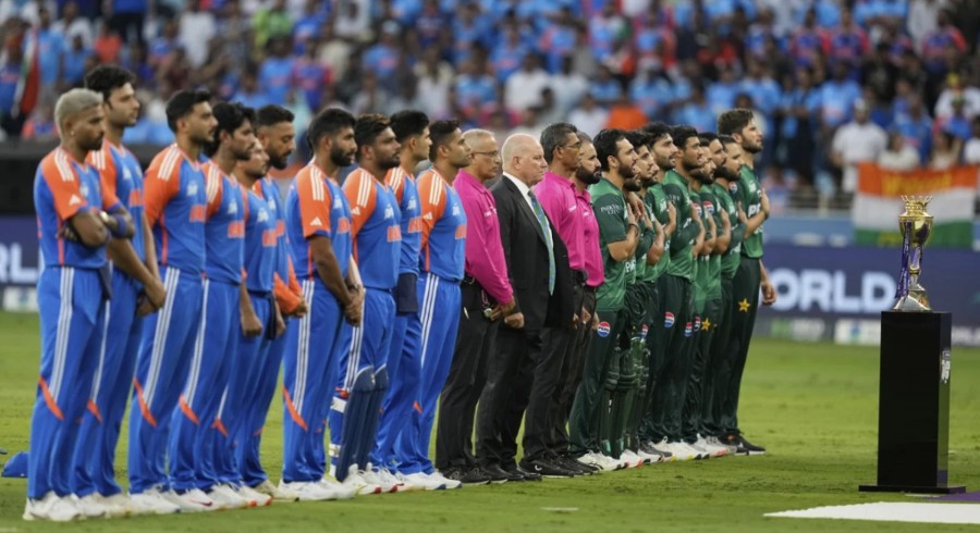 Cornered Pakistan eye redemption against India