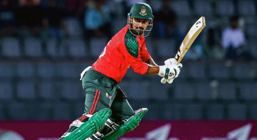 Bangladesh sweat over Das fitness