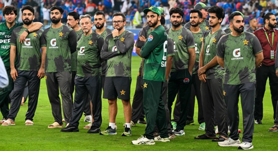 Pakistan team needs grand operation