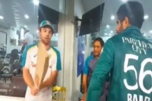 Video of Babar gifting his bat to Travis Head goes viral during WTC final
