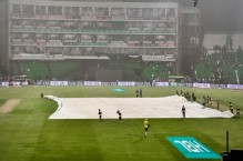 PSL 10: Rain forces abandonment of Qalandars-Gladiators clash in Lahore