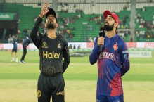 PSL 10, Islamabad United vs Peshawar Zalmi live score