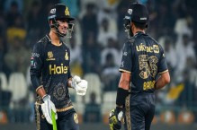 PSL 10: Peshawar Zalmi outclass Multan Sultans in one-sided clash